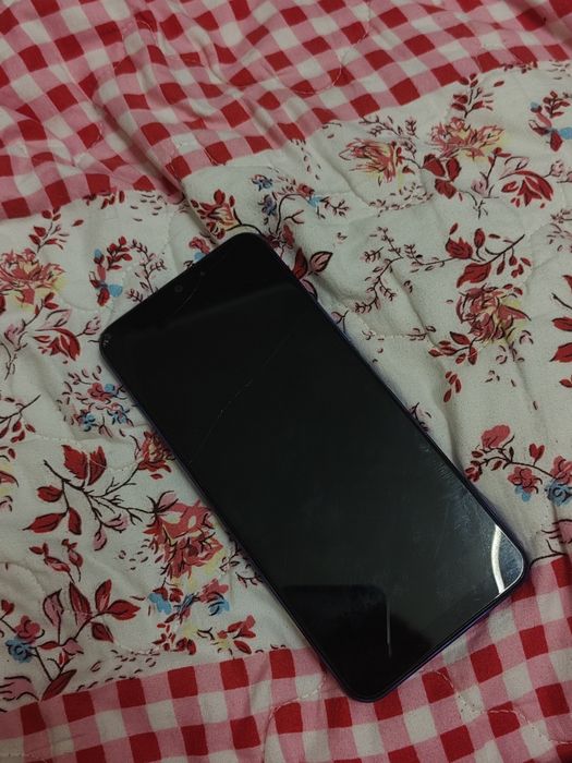 Vivo Y21 телефон хороший