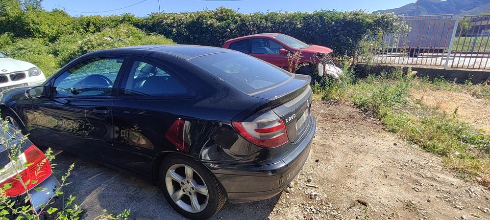 Mercedes w203 coupe c class 2.2cdi 150кс facelift за части
