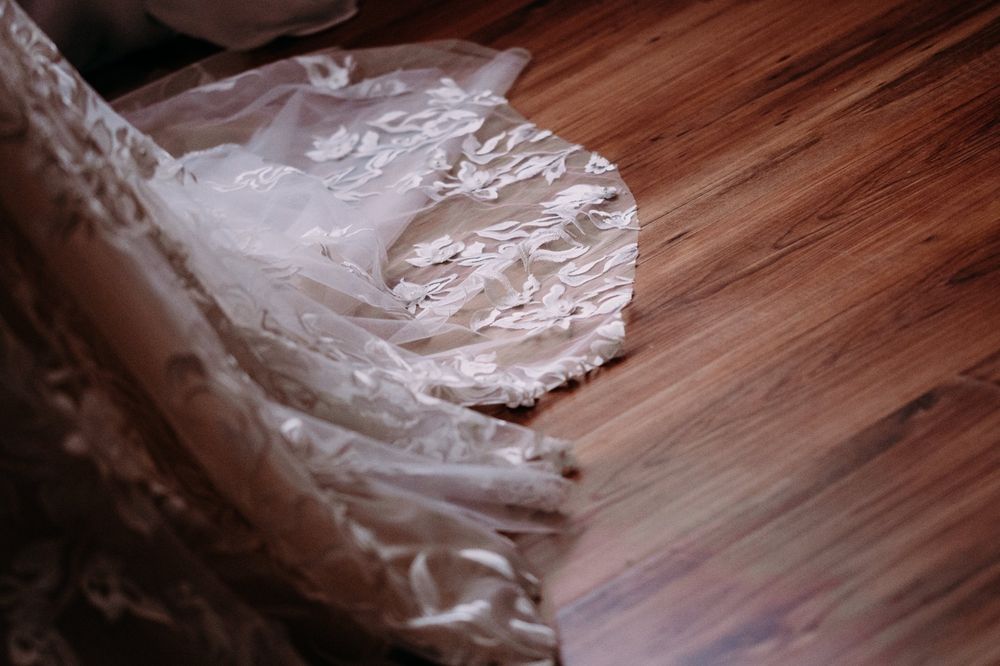 Vând rochie de mireasă