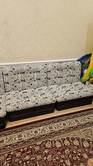 Диваны продам для зала