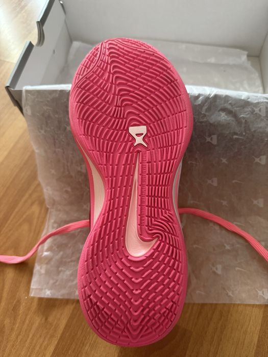 Баскетболни обувки Nike A’One Pink  38,5