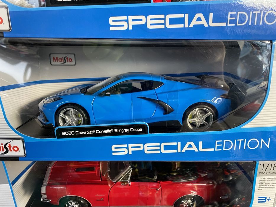 MAISTO CHEVROLET CORVETTE STINGRAY machetă auto scara 1:18 an 2020