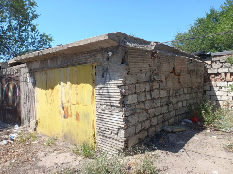 Продаю гараж в районе Оранжереи