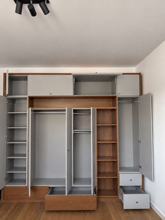Dressing/ șifonier mare - 278 × 252 × 52 cm