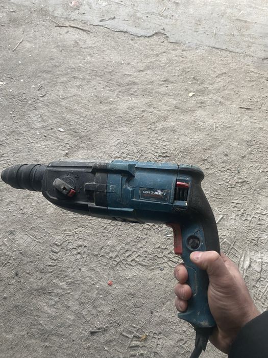 Vand Bormasina ciocan rotopercutor Bosch GBH 2-28