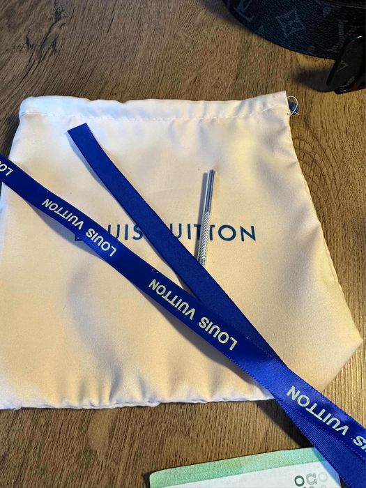 Louis Vuitton Belt.