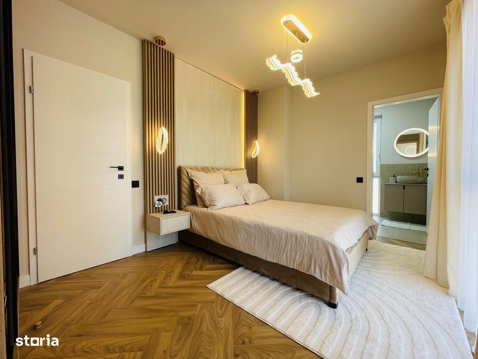 PF vând ap 3 camere Florești, două băi, str Tineretului