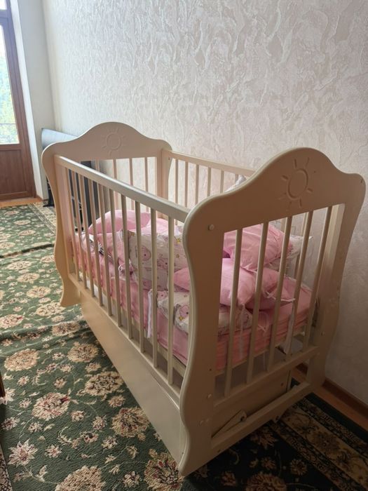 Детский кровать срочно