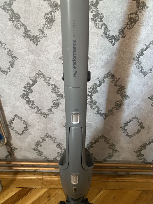 Aspirator vertical Gorenje 21.6V