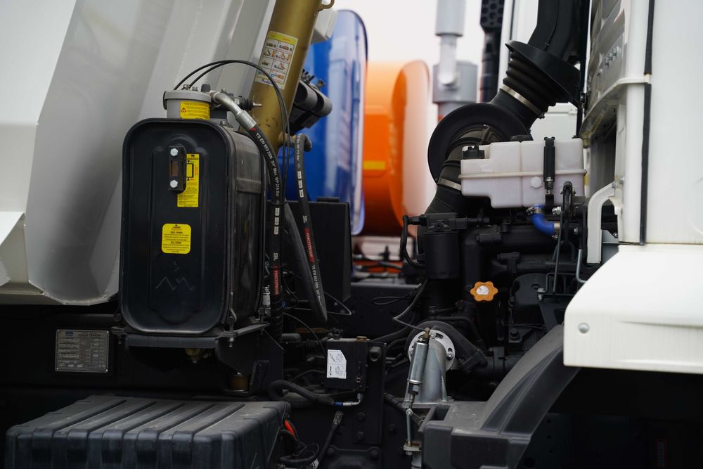 Автосамосвал  КАМАЗ  6х4,