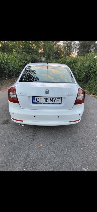 SKODA Octavia 2010 — imagine 2