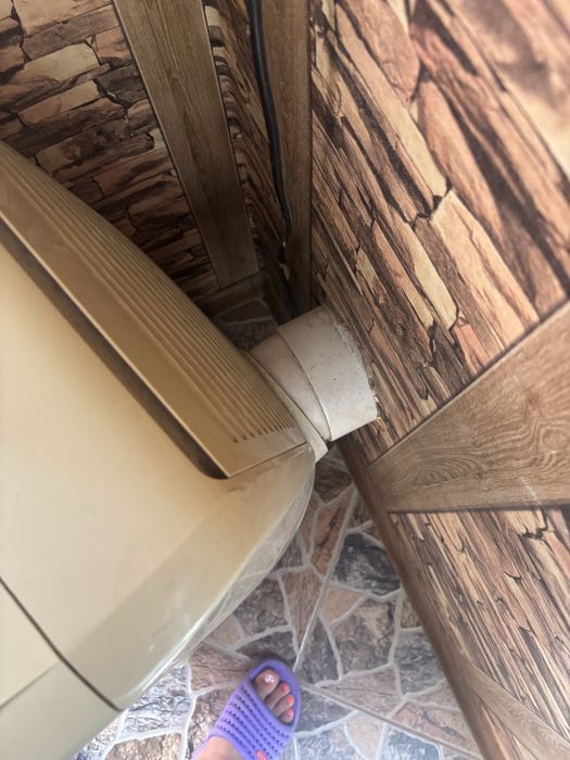 Стационарен климатик за охлаждане! Много запазен