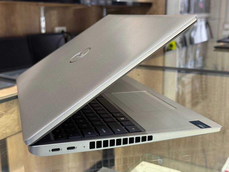 DELL Precision 3590 Ultra i7 155H RAM 16 SSD 512 Gb сенсорный