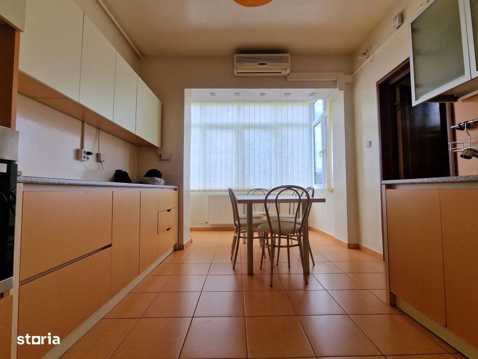 Apartament 3 camere | Decomandat | La cheie | Centru | Zona UMF! — fotografia 1