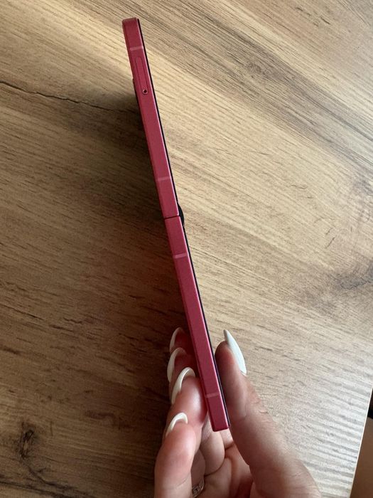 SAMSUNG GALAXY Z FLIP 7 256 GB с гаранция