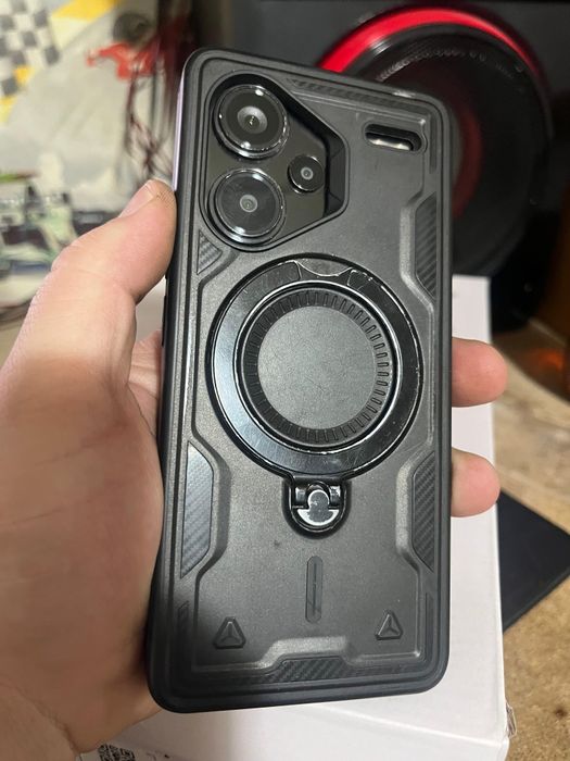 Продам Xiaomi Redmi Note 13 Pro+ 12 ГБ/256 ГБ