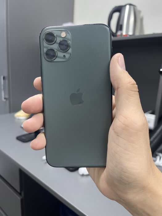 Iphone 11 pro / без ремонт