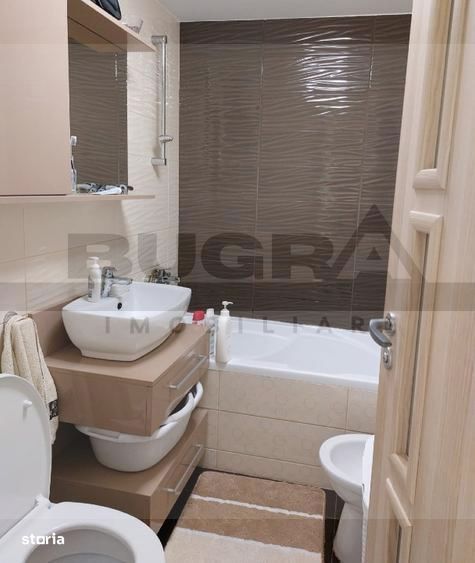 Apartament de 4 camere, 77mp, etaj intermediar, renovat, Plopilor