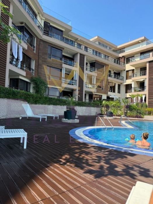 Двустаен, обзаведен , първа линия море - Созопол