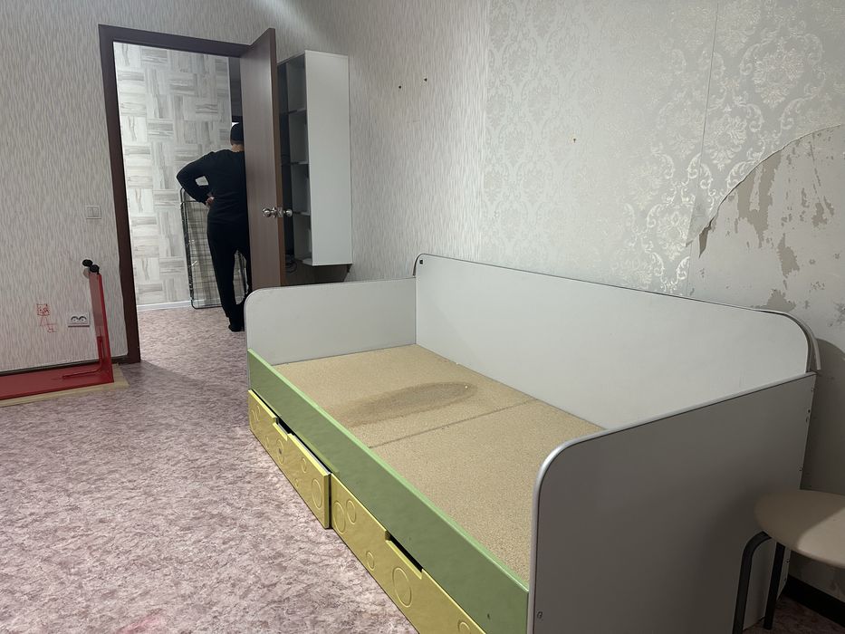 Кровать односпальная детская