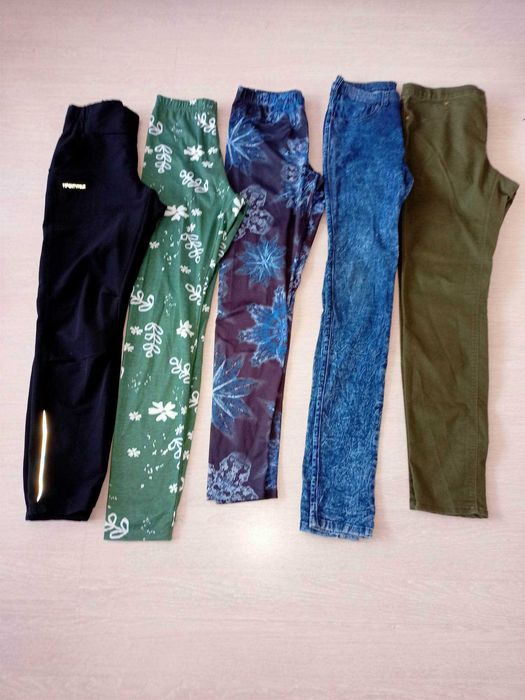 Голямо разнообразие дънки, клинове, панталони в размери S/ M