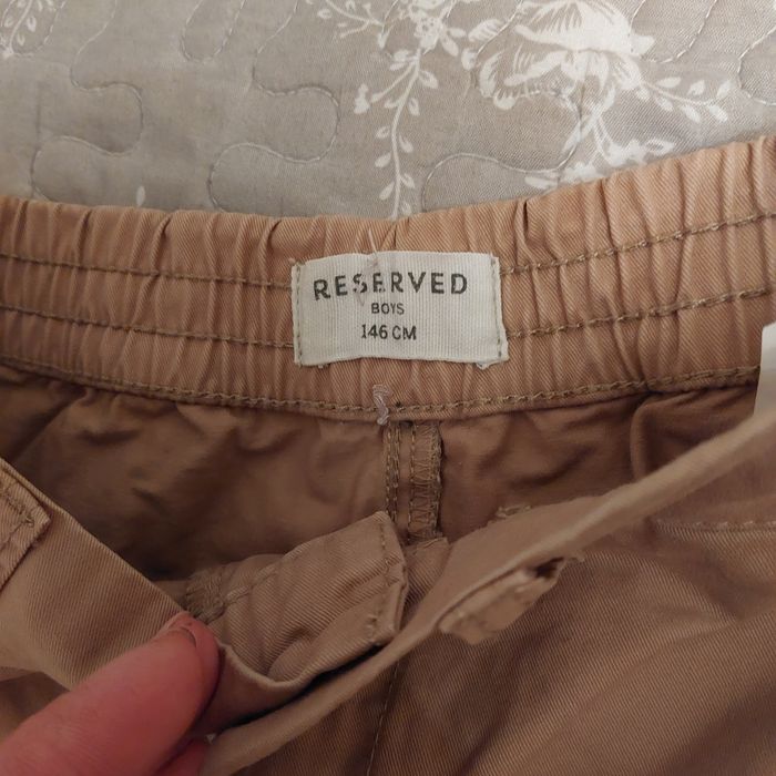 Pantaloni 140cm Reserved subtiri