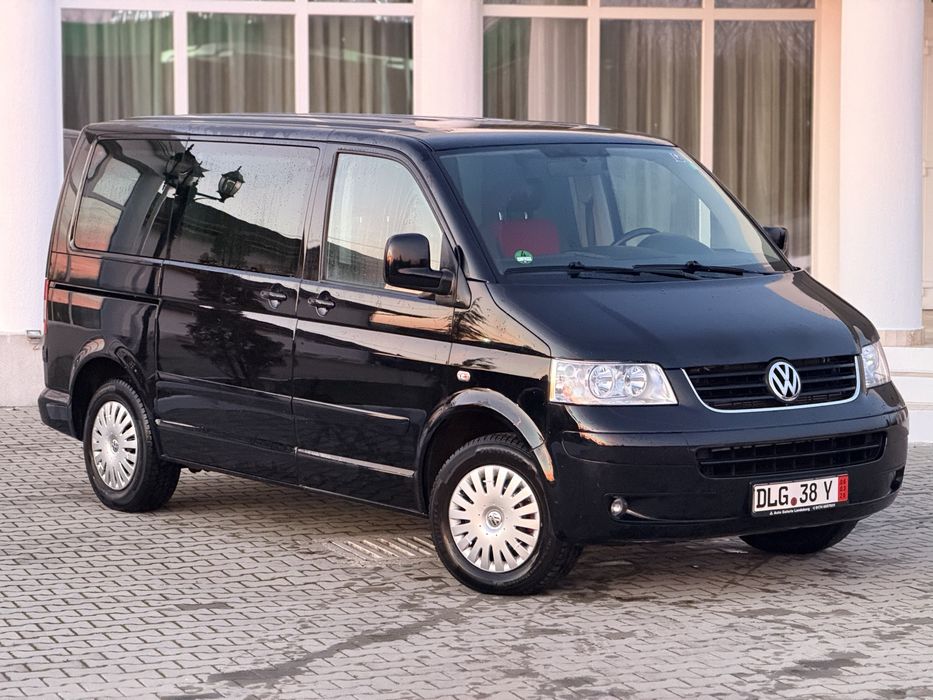 VOLKSWAGEN Multivan 0