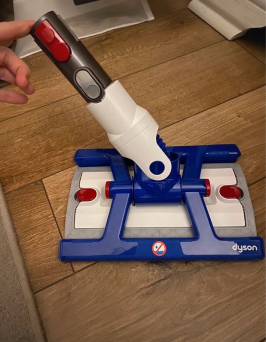 perie mop dyson cu laveta umeda