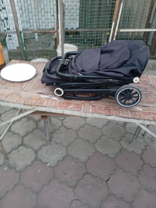 Продам коляску прогулочная