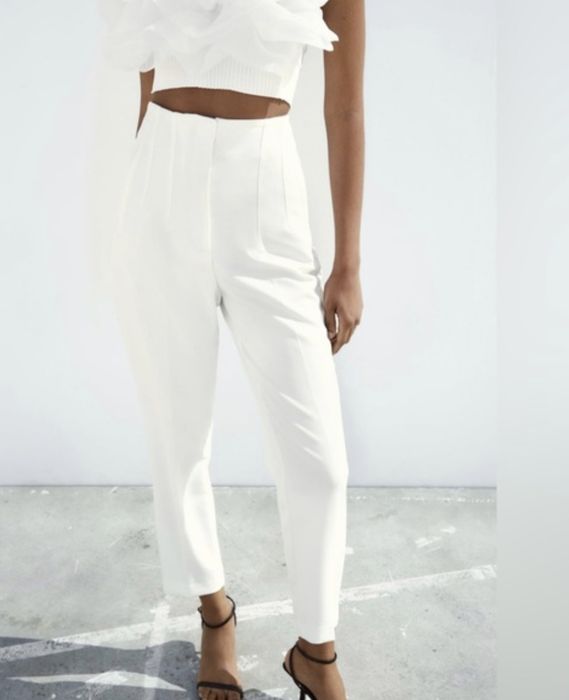 Pantaloni zara casual