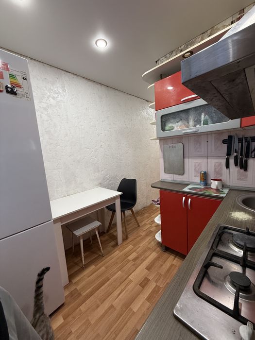 Продам кваритру мкр 1а д24