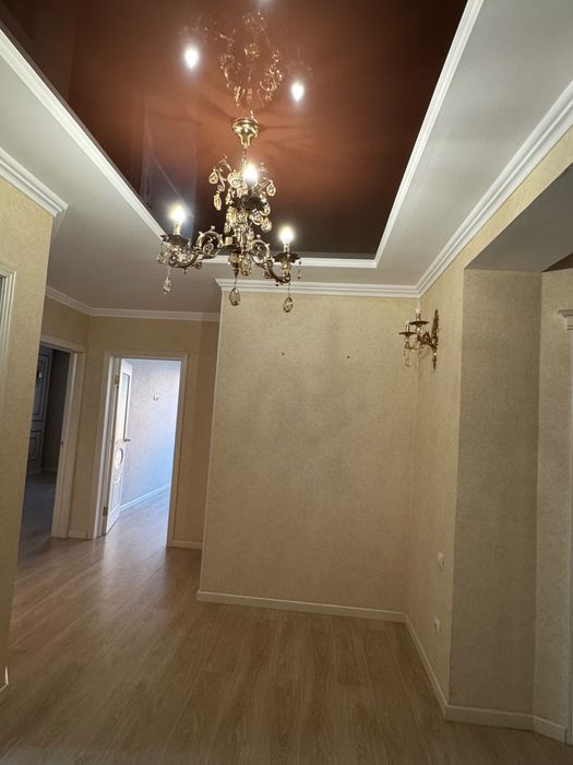 Комнатные люстра