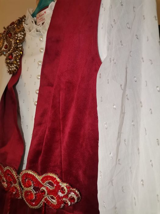 Қазақша койлек жакет орамалымен