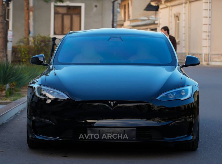 Tesla Model S P100D