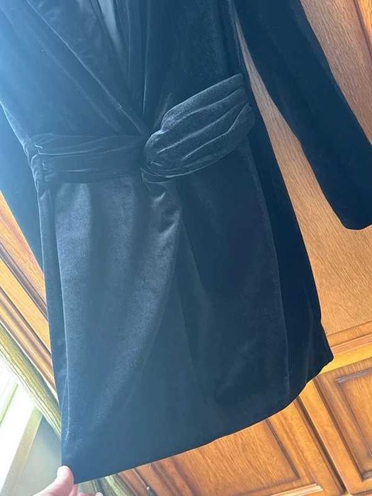 Rochie tip sacou din catifea – Zara – mărime M