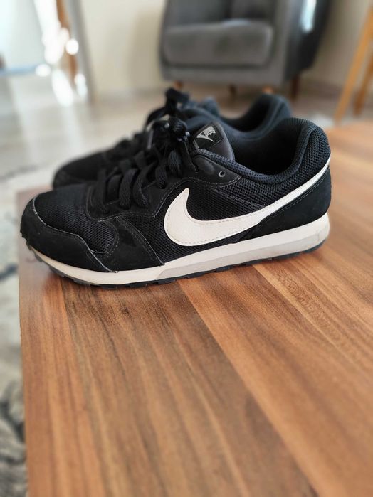 Дамски маратонки