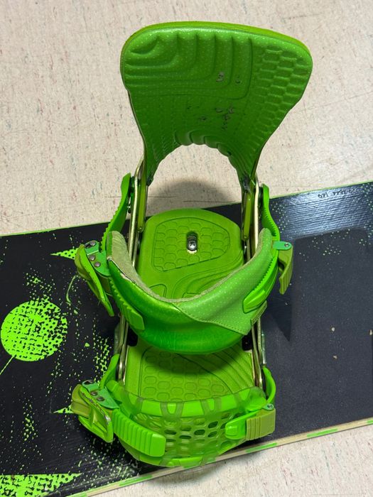 Сноубор VOLKI DASH - 149 см + автомати RIDE