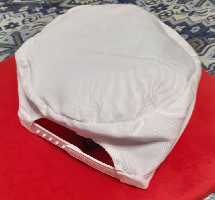 Медицински престилки, панталон и кепе