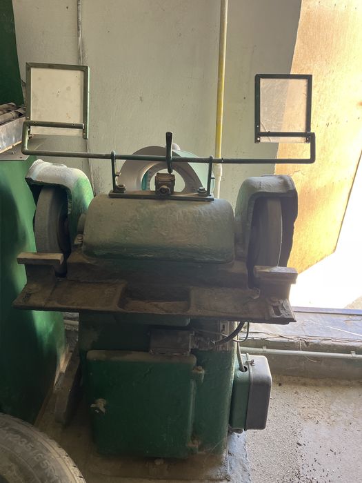 Точильно-шлифовальный станок