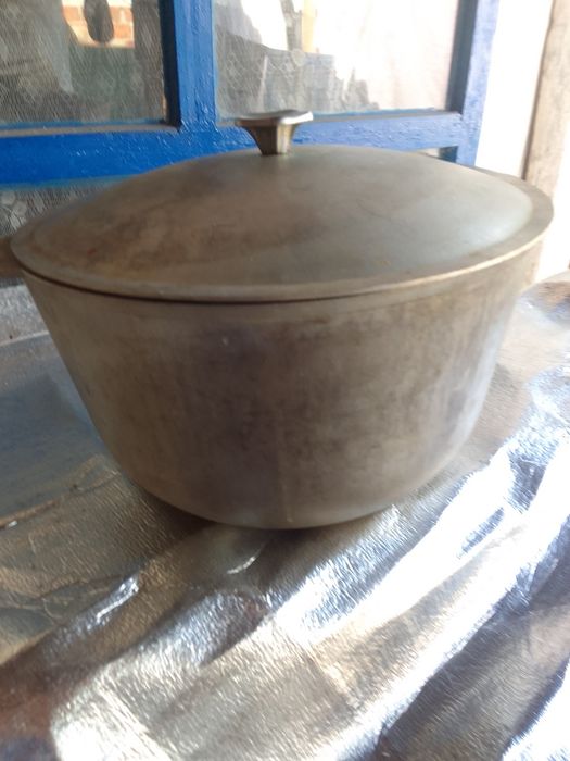 Продам Казан  15.литров