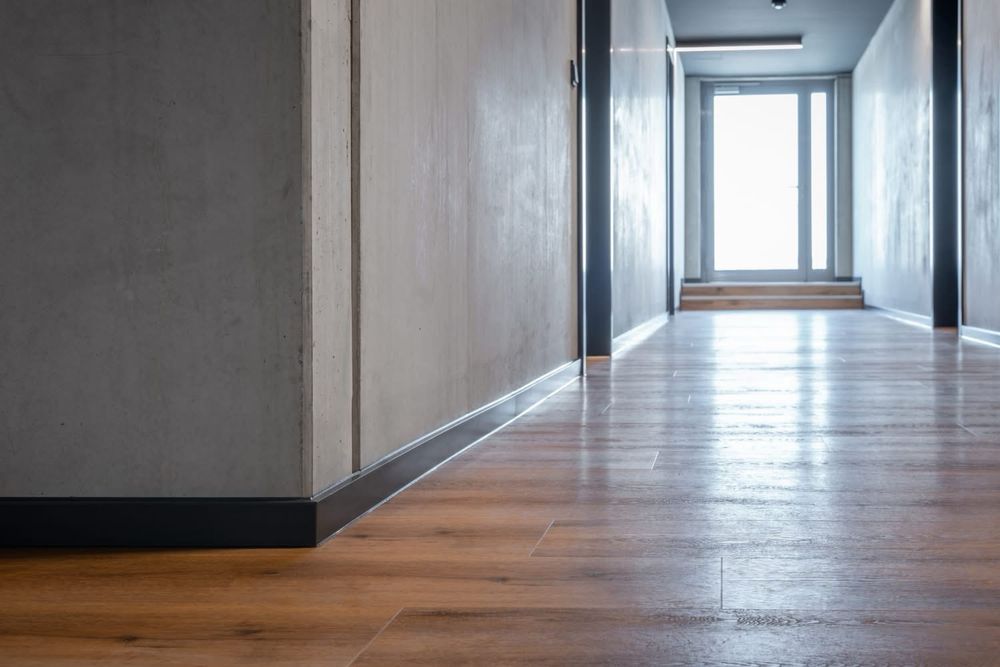 Немецкий плинтус Dollken