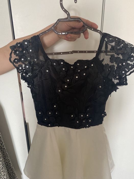 Вечерний платье  с камушками