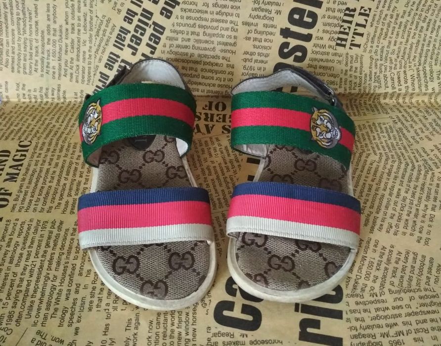 Сандалии на мальчика Gucci Гуччи