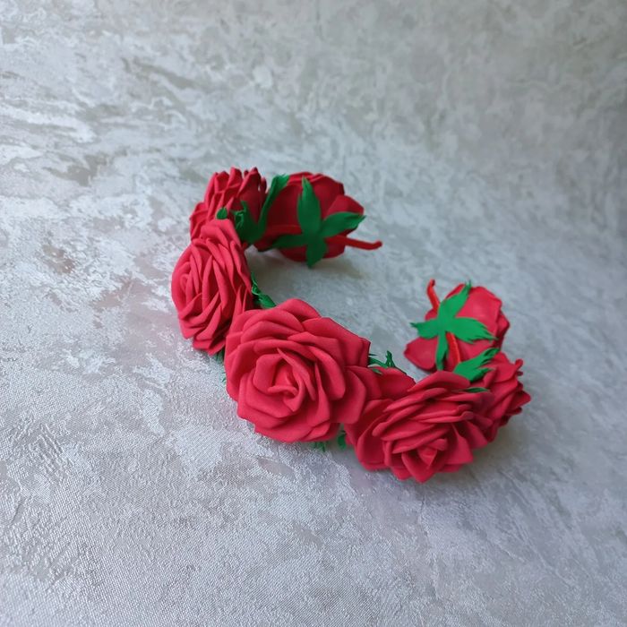 Продам под платье разные ободки