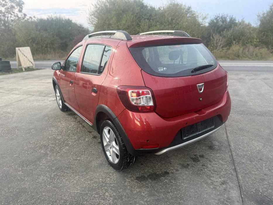 DACIA Sandero Stepway 2015 — imagine 3