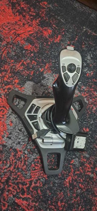 Джойстик Logitech Freedom 2.4 Cordless