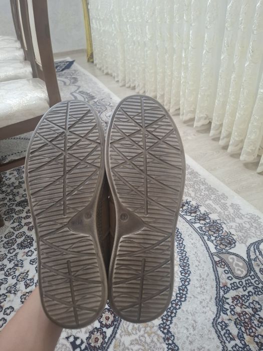 Belicci erkaklar oyoq kiymi(yangi)