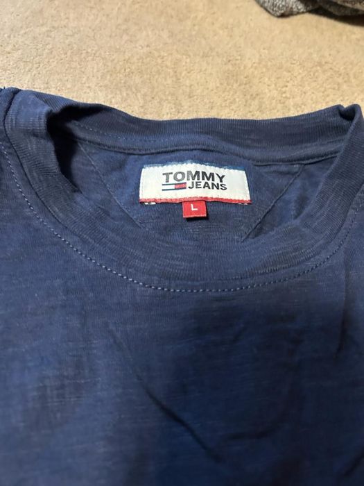 Bluza Tommy noua mărimea L