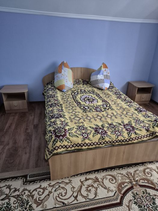 Продаю Спальный гарнитур