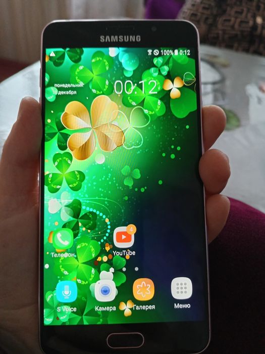 Самсунг galaxyA7